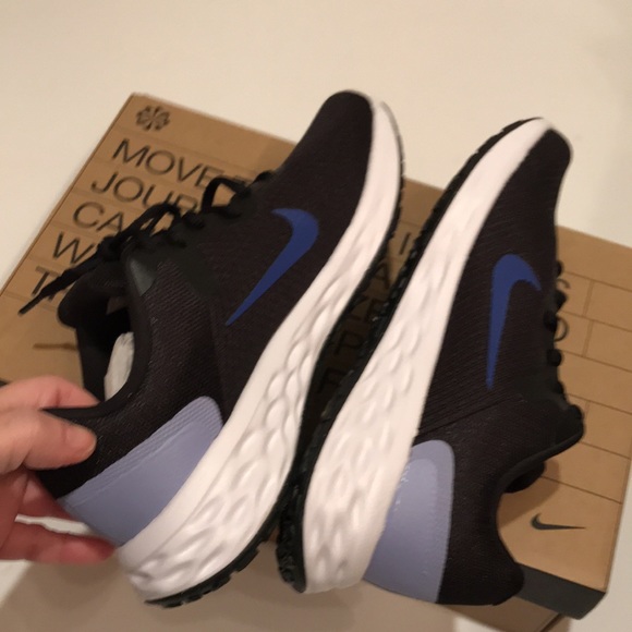 NWT NIKE REVOLUTION 6 NN size 6.5 black lapis Sneakers tennis shoes athletic - Picture 4 of 9